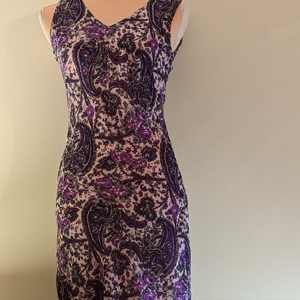 Victoria Holley purple paisley dress, size PS